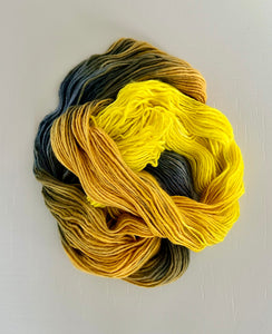 SW Merino - DK - Antique Gold. Yellow & Grey