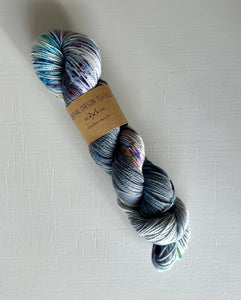 Superwash Merino - DK Weight - Grey & Speckles