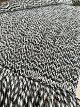 Load image into Gallery viewer, Scarf - Black and White Icelandic Wool